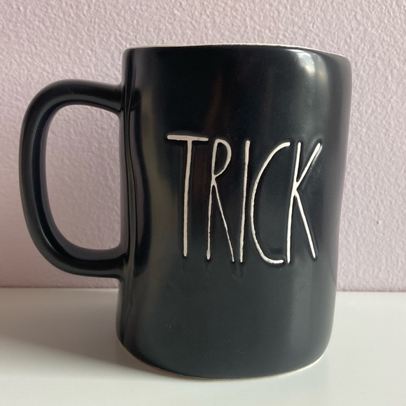 Rae Dunn TRICK/TREAT double-sided mug - Picture 2 of 5